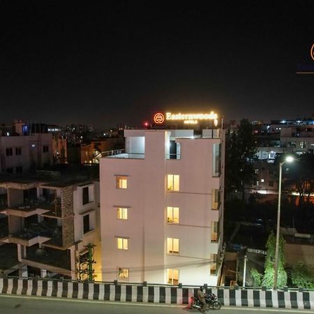 Easternwoods Hotels Bangalore Exterior photo